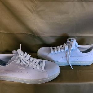 Puma sneakers